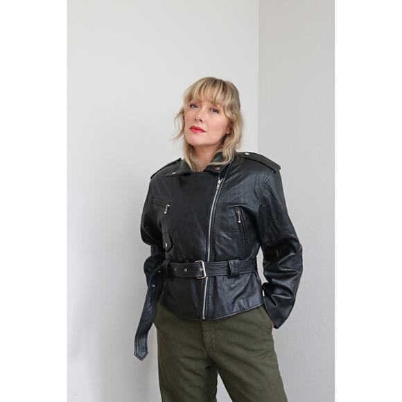 1990's Vintage Black Belted Motorcycle Jacket ~ Women's SM MD LG ~ 90's Biker - Picture 8 of 10